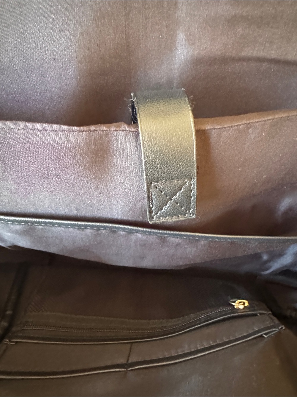 Hard Rock Cafe Black Backpack with Gold Accents - Picture 10 of 12